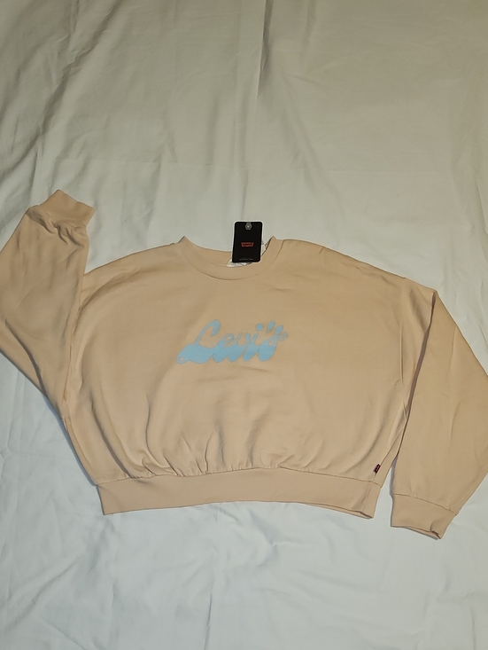 Levi's Sweaters - NWT Levi's Cropped Graphic Logo Sweatshirt Peach Puree Suze XL